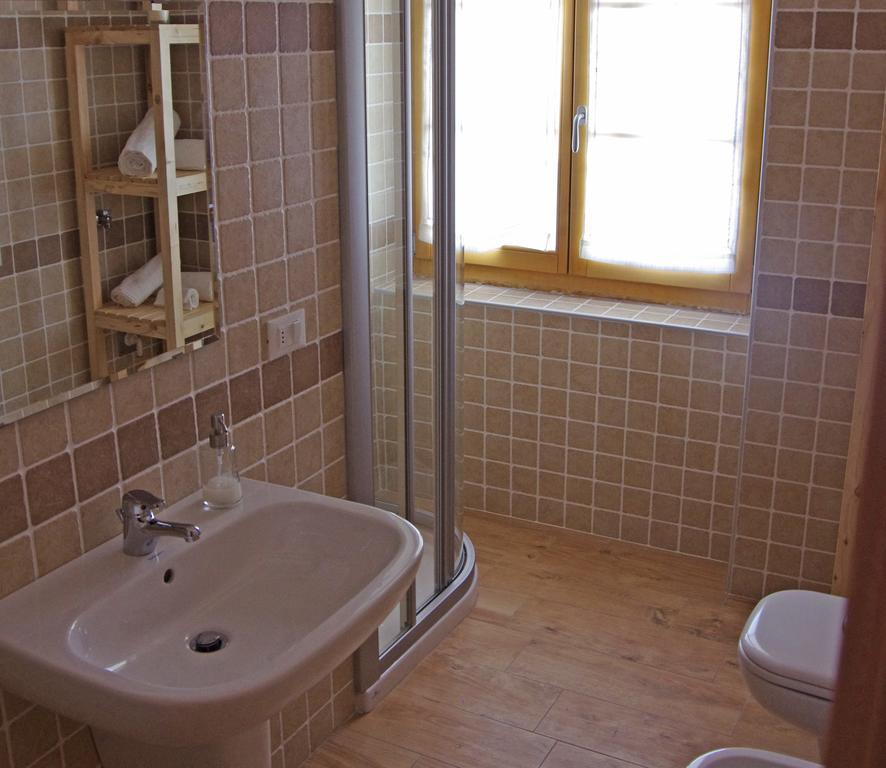 Le Castagne Matte Bed & Breakfast Stenico Bagian luar foto